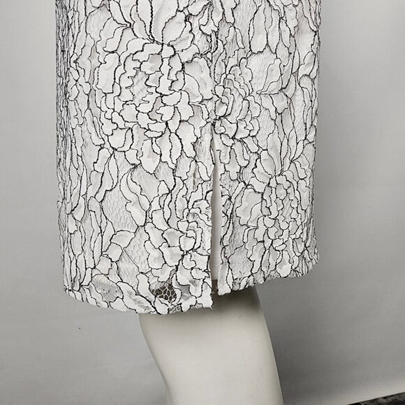 DB Studio David's Bridal White Floral Lace Sheath Dress Size 10 - Picture 7 of 15